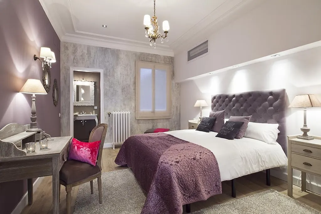 Apartments Barcelona & Home Deco Centro 0*,  Spain